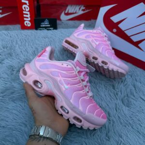 NIKE TN ROSA