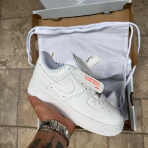 NIKE AIR F1 CON SUS ACCESORIOS