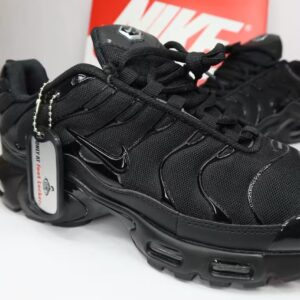 Nike TN Negro